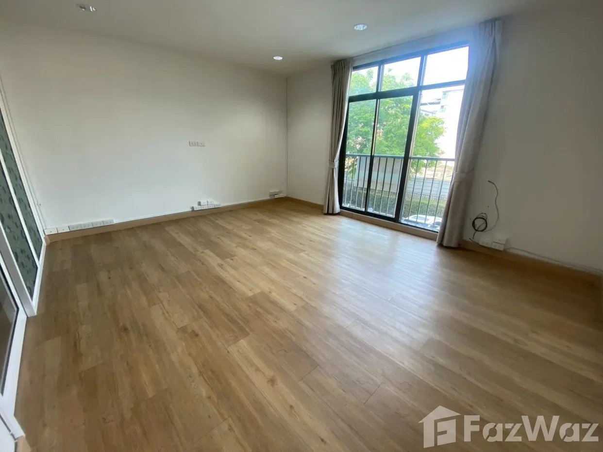 picture 6 Bedroom Townhouse for rent at Chic District Ram 53 6578456 - 2/30