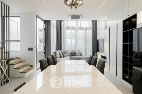 3-BR Townhouse For Sale, 262 Sqm | LUXE 35 Ratchada-Ladprao (Chan Kasem) (ID 1450654)