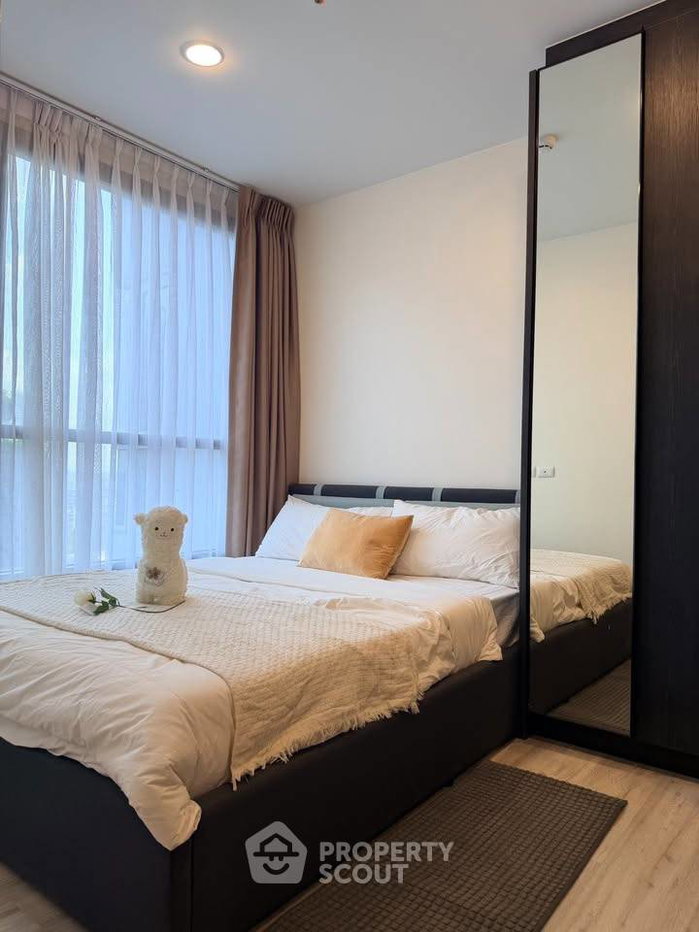 picture 1-BR Condo At XT Huaikhwang, 100m to MRT Huai Khwang (ID 3005858) - 2/14