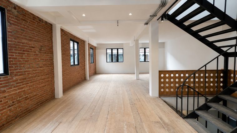 1-bed home office for rent, 220 sqm, 25 sq wah, Pom Prap Sattru Phai
