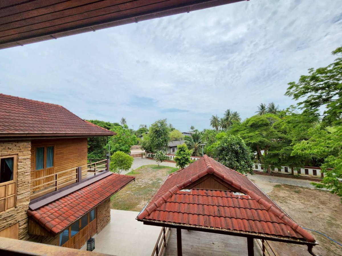 รูป ขายที่ดินพร้อมบ้านไม้สัก สไตล์รีสอร์ท เนื้อที่ 6:2:88ไร่ - รูปที่ 36/38