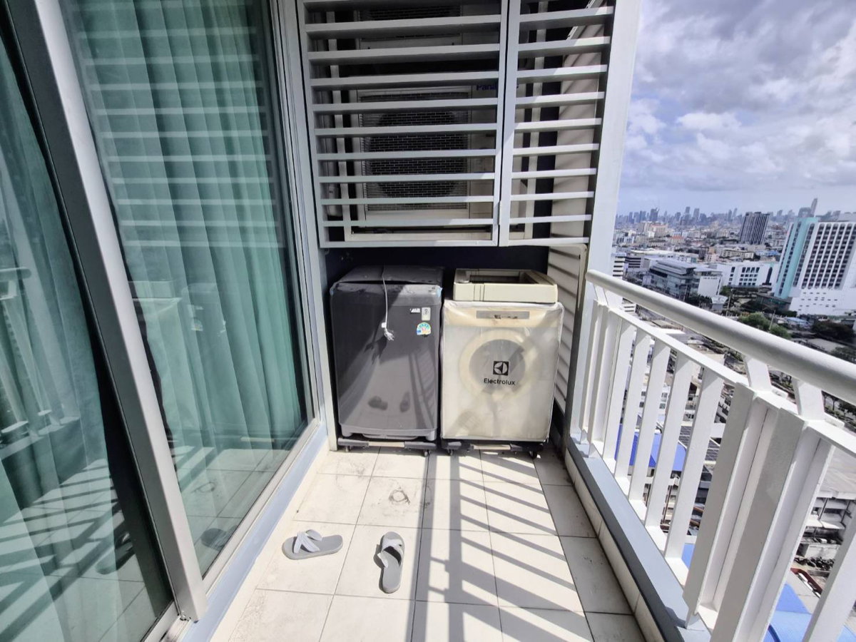 picture Condo for Sale✨“𝐑𝐡𝐲𝐭𝐡𝐦 𝐑𝐚𝐭𝐜𝐡𝐚𝐝𝐚“ ✨𝐒𝐩𝐞𝐜𝐢𝐚𝐥 𝐏𝐫𝐢𝐜𝐞 𝟒.𝟔𝟓 𝐌𝐁.❗️Size 46 Sq.m. 21st Floor - 24/26