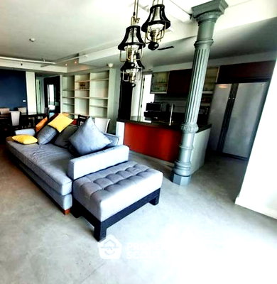 Condos for rent : High-Floor 2-BR 145 Sqm At Urbana Langsuan, 400m to BTS Ratchadamri (ID 3092703)