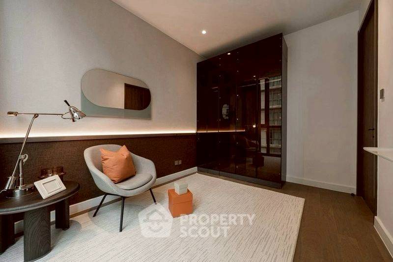 picture 3-BR Condo For Rent, Supalai Icon Sathon, 24th Floor near MRT Silom (ID 3097002) - 1/7