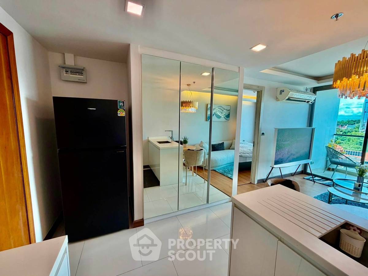รูป คอนโด 1 ห้องนอน ชั้น 16B ขนาด 44 ตร.ม. The Peak Towers ใกล้ชายหาด (ID 3097226) - รูปที่ 3/21