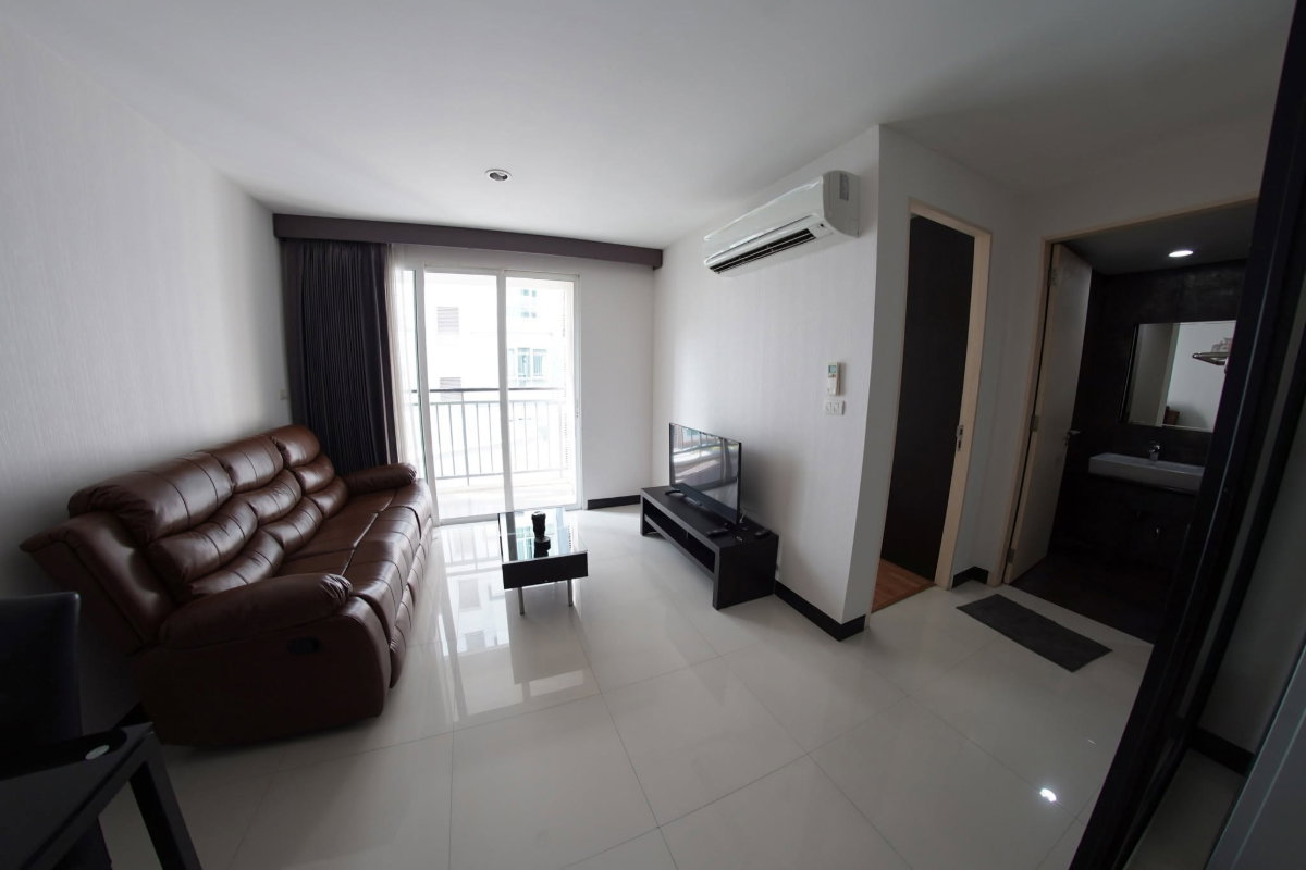 รูป RS7049 ขาย ให้เช่า Voque Condominium Sukhumvit 16 ใกล้ MRT สุขุมวิท และ BTS อโศก เพียง 600–700 เมตร - รูปที่ 2/12