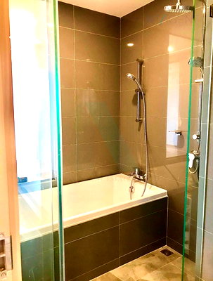 Condos for sale : 📌 For Sell Condo Q CHIDLOM - PHETCHABURI Building 1, Floor 30,1 bed room, Room size 47 sqm