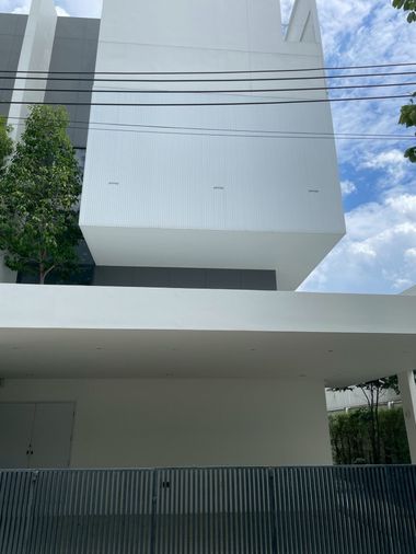 ให้เช่าทาวน์โฮม 3 ห้องนอน 270 ตร.ม. 41 ตร.ว. อาคิน วิภาวดี