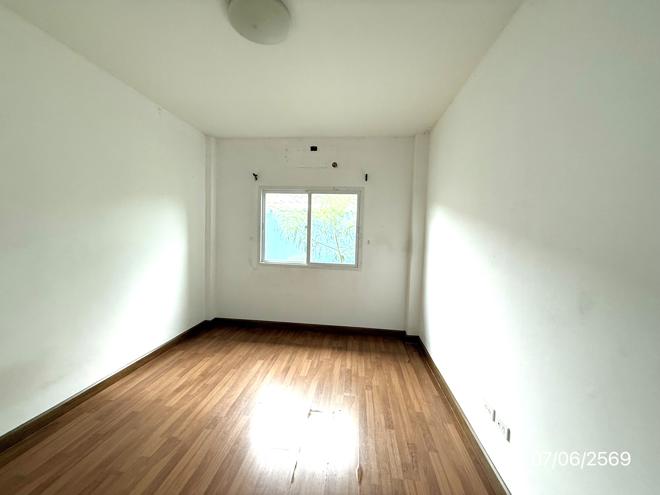 picture TOWN HOUSE 31.9 Sq.w. Si Racha Chonburi for 1.5M - 7/24