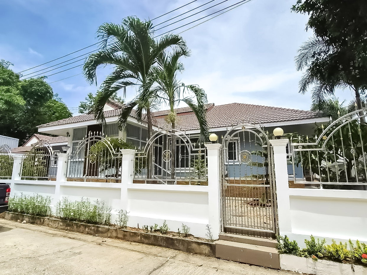 รูป Luxury Pool Villa for Sale Huay Yai East Pattaya 5Bedroom - รูปที่ 16/16