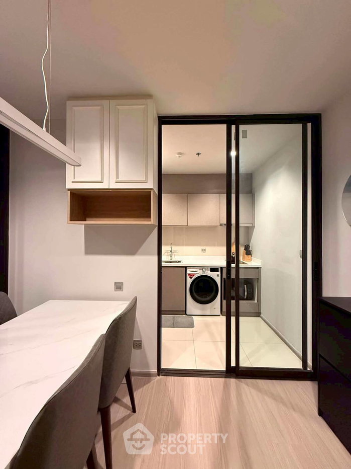 picture 1-BR Condo at Life Asoke - Rama 9 near MRT Phra Ram 9 (ID 3096981) - 3/8