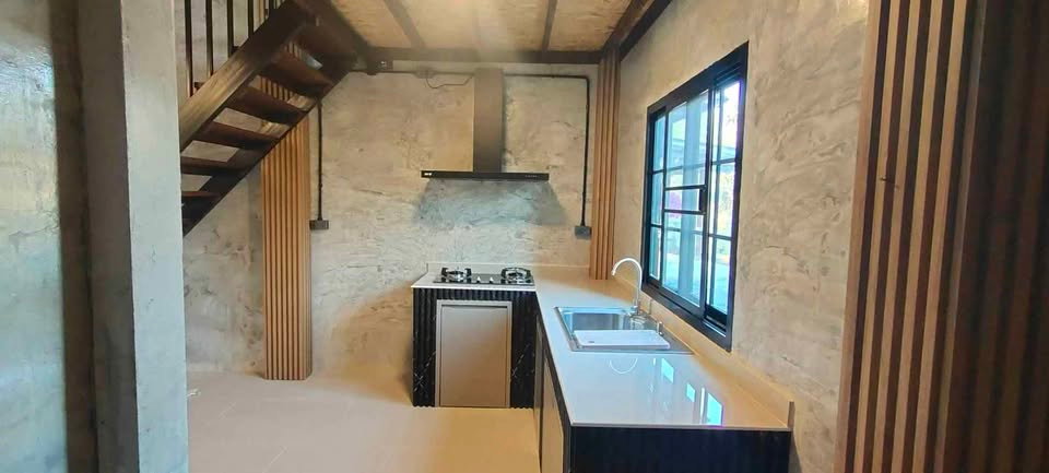 รูป 🏡 บ้านใหม่สไตล์คาเฟ่! วิวสวย บรรยากาศดี ดอยสะเก็ด ราคาหลักล้าน! T. 063-6649056 - รูปที่ 7/13