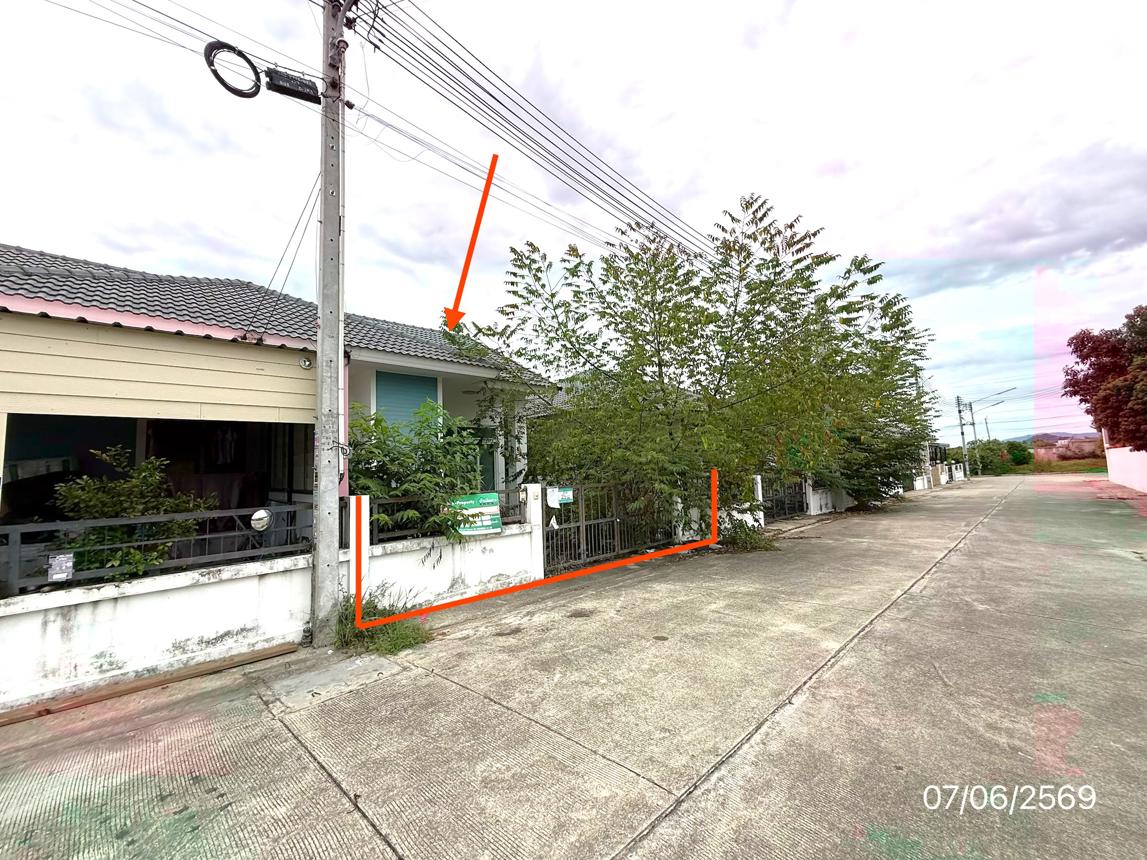 picture TOWN HOUSE 31.9 Sq.w. Si Racha Chonburi for 1.5M - 12/24