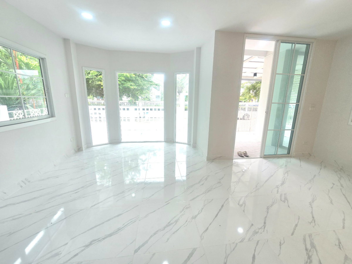 รูป บ้านแฝดรีโนเวทใหม่ ราคาถูกคุ้ม ทำเลดี หมู่บ้านฟ้าปิยรมย์ อิงนที เฟส4 ซ.1 บึงคำพร้อย ลำลูกกา ปทุมธานี - รูปที่ 12/40
