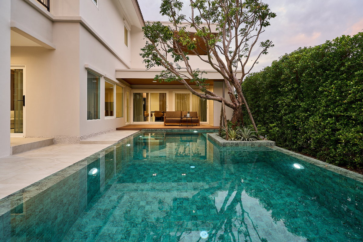 รูป ขายพูลวิลล่าหรู แปลงมุมส่วนตัว | วรารมย์ เจริญเมือง Elegance Resort Pool Villa พร้อมสระว่ายน้ำส่วนตัว เข้าอยู่ได้ทันที - รูปที่ 4/56