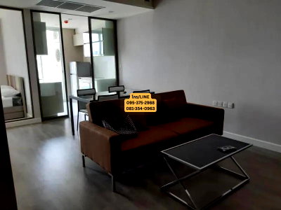 เช่าคอนโด BTS เซนต์หลุยส์ : เช่า เดอะ รูม สาทร - ถนนปั้น | The Room Sathorn - TanonPun ติด BTS-สุรศักดิ์ | Surasak ติดต่อ LINE/Tel 095-375-2988
