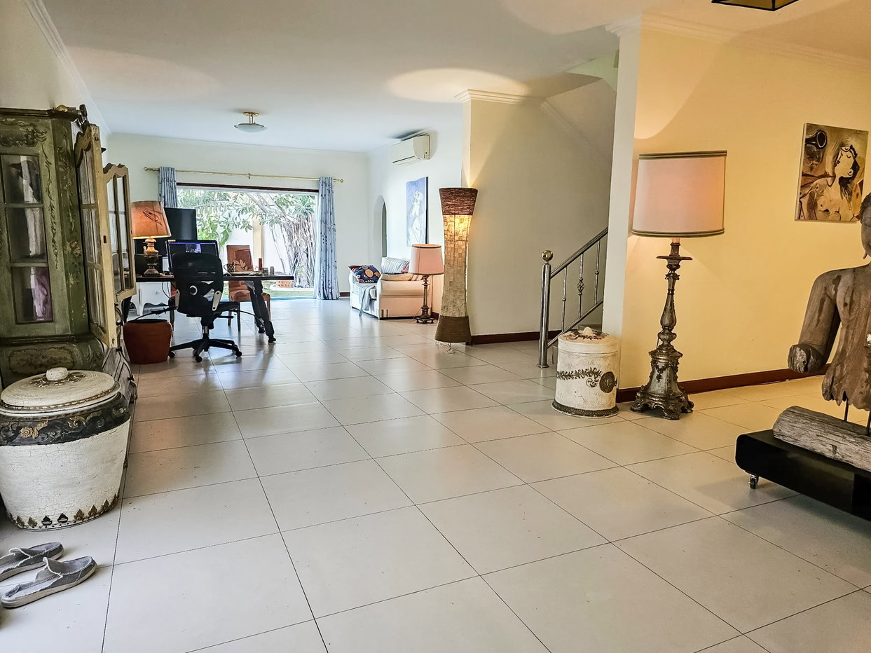 รูป Luxury Pool Villa for Sale North Pattaya Near Beach 4 Bedroom - รูปที่ 5/14
