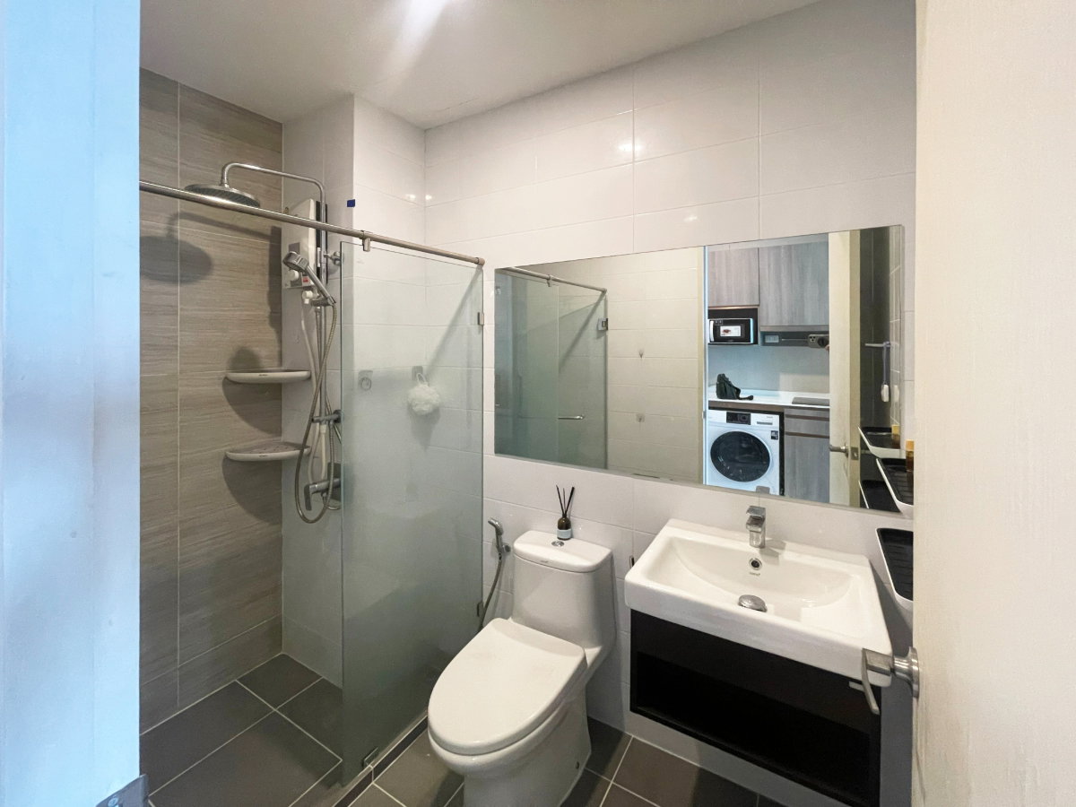 รูป Knightsbridge Collage Ramkhamhaeng ห้องสวย ราคาดี สอบถามเพิ่มเติมได้ที่ Line @condorental - รูปที่ 4/6