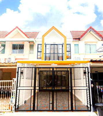 Townhouses for sale Ratchada-Ramintra Road : CB108, Townhouse for sale 2 Br, Kaset-Nawamin.