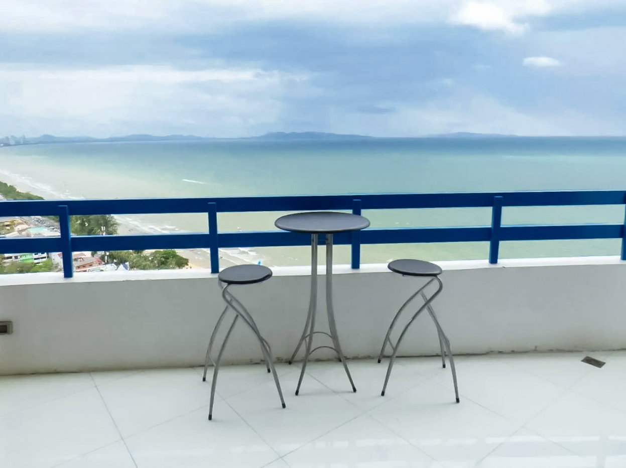 รูป Jomtien Plaza Condotel Luxury Duplex Penthouse for Sale - รูปที่ 14/19