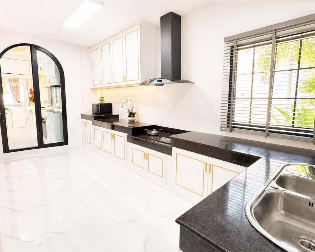 รูป Luxury Pool Villa for Sale Khao Noi East Pattaya - รูปที่ 10/26