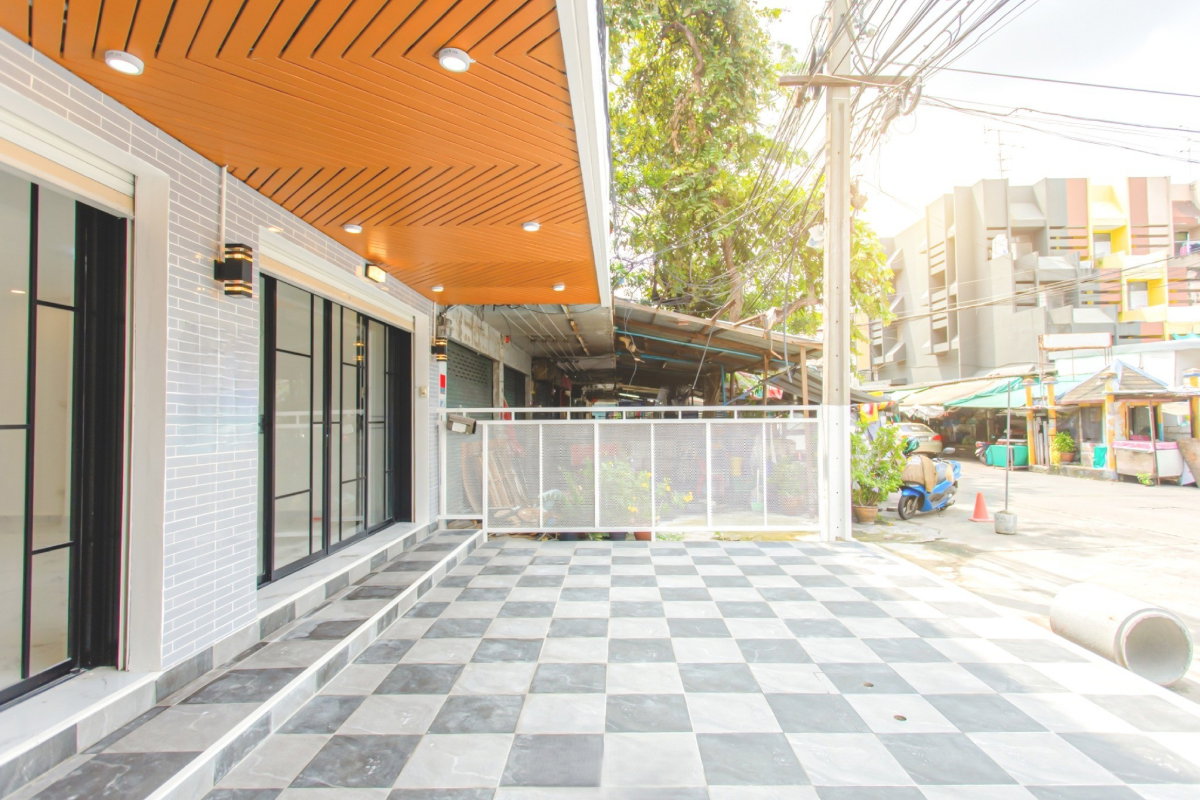 รูป CB065♚โฮมออฟฟิศ 4 ห้องนอน ขาย⚝แฮปปี้แลนด์สาย 1-นวมินทร์♜MRT บางกะปิ∞065-9423251,099-5919653▚Line@sureresidence - รูปที่ 2/10