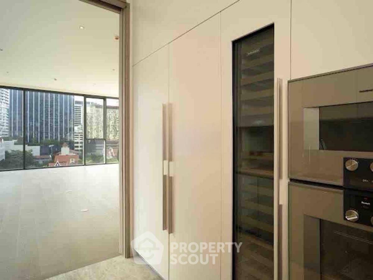 picture Pet-Friendly 2-BR 157 Sqm Condo At SCOPE Langsuan, 200m To BTS Chit Lom (ID 3005273) - 12/14
