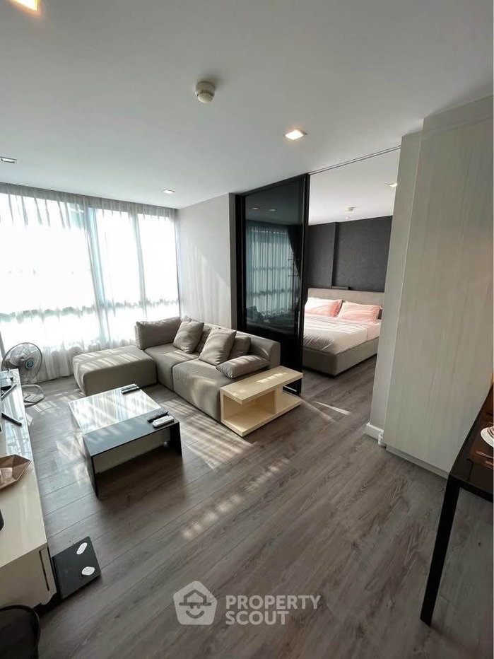 picture 1-BR 44 Sqm At The Room Sukhumvit 40, 300m To BTS Thong Lor (ID 3096433) - 4/9