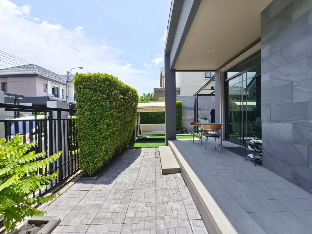 รูป ขาย บ้านเดี่ยว ตกแต่งผนังและBuild-inทั้งบ้าน Bangkok Boulevard Ramintra-Serithai2 สไตล์ Luxury Nordic 62.3 ตร.ว. - รูปที่ 3/34