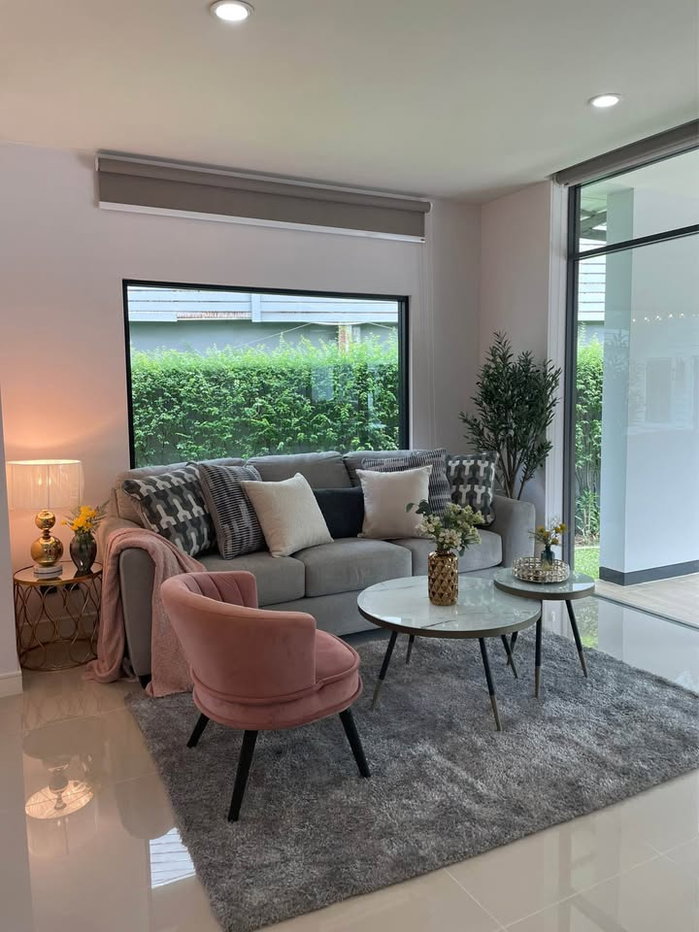 picture For Rent Detached House Setthasiri Krungthep Kreetha GH590 - 8/18