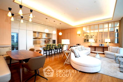 Condos for sale : 3-BR 230 Sqm Condo For Sale Sindhorn Lumpini, 9th-Floor near BTS Ratchadamri (ID 3099063)