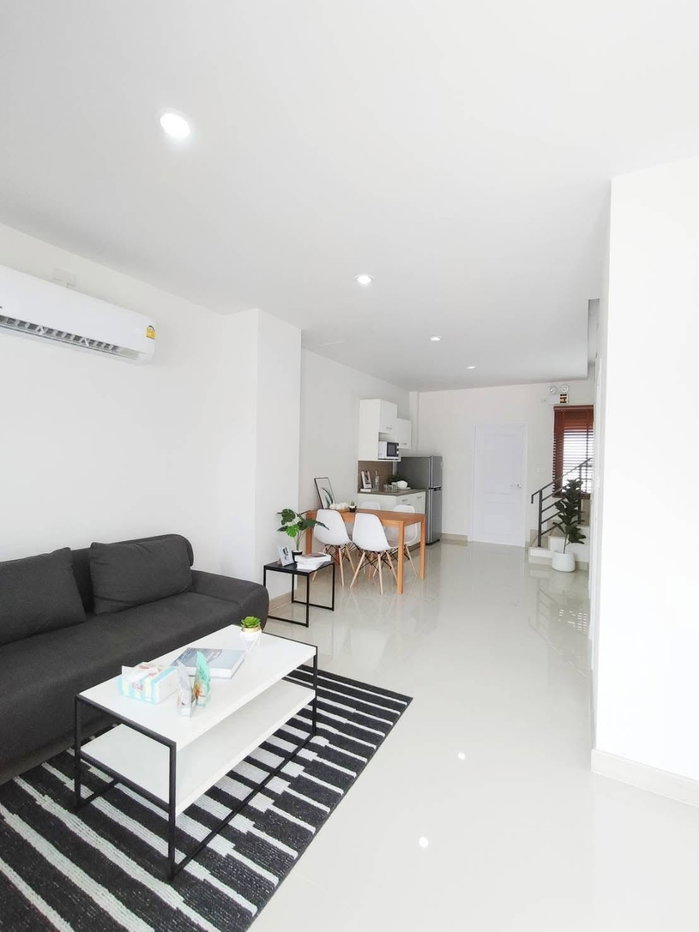 รูป บ้านสราญรมย์วิวทาวน์โฮม 2 ชั้น ฟังก์ชันครบ ที่ดินขนาดเริ่มต้น 17-31ตร.ว. @สันป่าตอง เชียงใหม่ T. 063-6649056 - รูปที่ 16/22