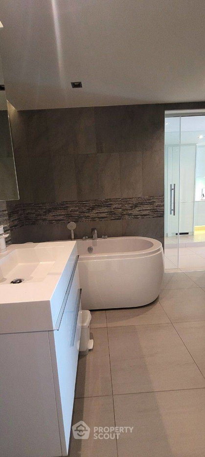 picture 1-BR Condo For Sale At Sands Condominium, Phratamnak (No BTS) (ID 3102720) - 19/22