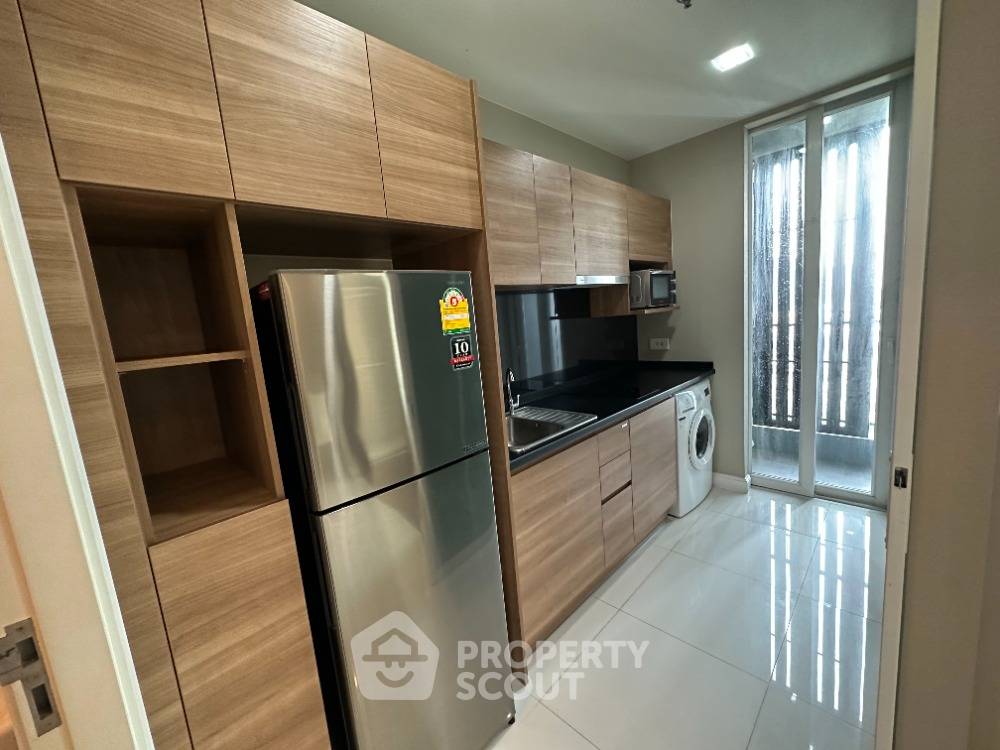 picture 1-BR Condo At The Metropolis Samrong Interchange, 90m to BTS Samrong (17th Fl) (ID 1327364) - 3/9