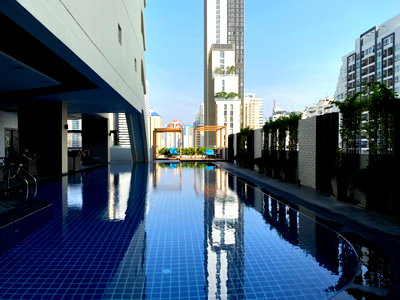 Condos for sale : Condo for sale, Sukhumvit Suite, corner room, Soi Sukhumvit 13, Bangkok
