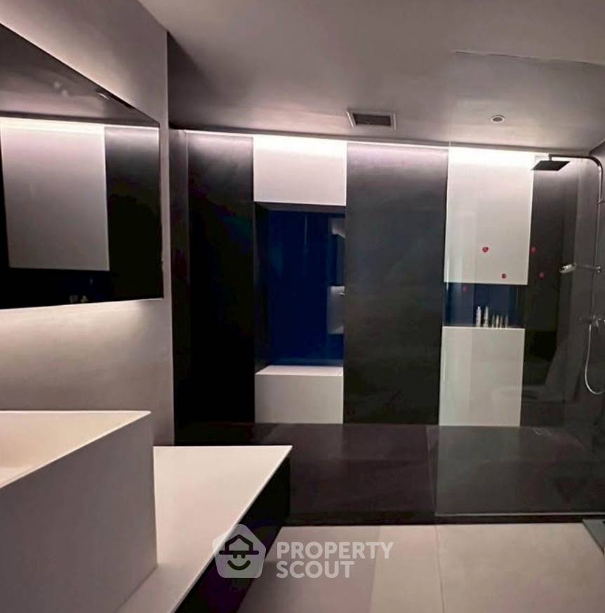 รูป คอนโด 3 ห้องนอน 380 ตร.ม. สำหรับขาย โครงการ เลอ ราฟฟิเน่ จัมบูนุดา ใกล้ BTS พร้อมพงษ์ (ID 3082704) - รูปที่ 11/12