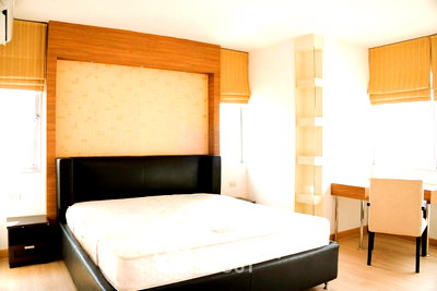 Condos for sale : 2-BR Condo For Sale At Supalai Park Srinakarin, 18th-Floor (ID 3000344)