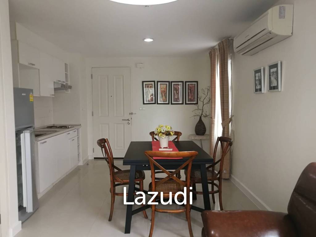 picture 47 sqm condo at The Clover Thonglor in Khlong Tan Nuea Bangkok - 3/10