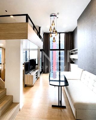คอนโดให้เช่า : ใกล้ MRT Rama 9🏙️(For Rent/ให้เช่า) Chewathai Residence Asoke 💵 23,000 THB (Duplex - Loft, 37 sqm) ชีวาทัย เรสซิเดนซ์ อโศก
