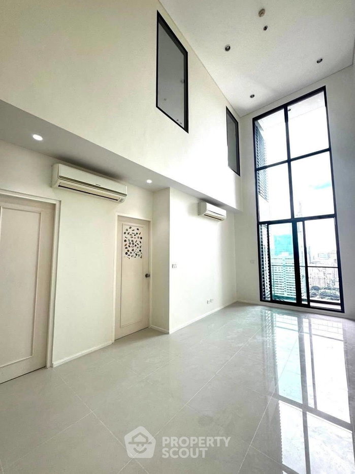 รูป คอนโด 2 ห้องนอน วิลล่า อโศก ชั้น 33 | ใกล้ MRT เพชรบุรี 200 ม. (ID 3100050) - รูปที่ 9/11