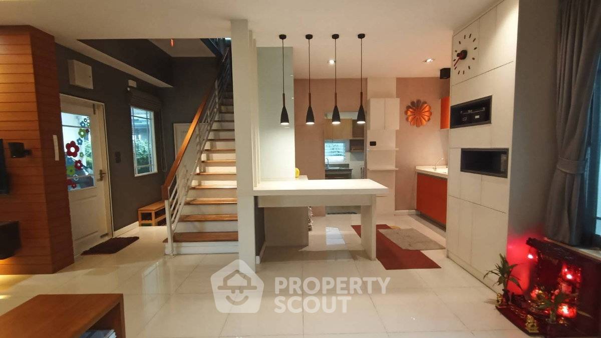 รูป บ้าน 3 ห้องนอน ขาย ที่ แมนทนา อ่อนนุช-วงแหวน 3 ใกล้ ดอกไม้ พรเวศ (ID 3099850) - รูปที่ 12/16