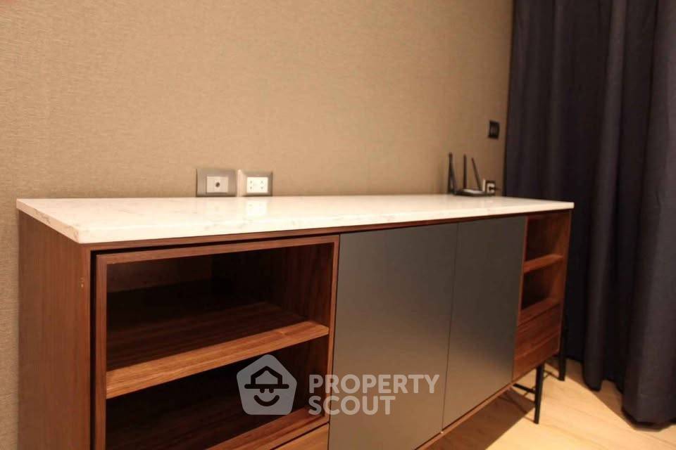 picture 35th-Floor 1-BR 65 Sqm At Magnolias Waterfront Residences, BTS Saphan Taksin (ID 3102348) - 3/11