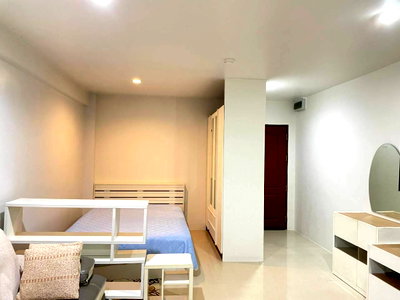 ขายคอนโด : ขาย คอนโด แกรนด์ พาร์ค ทาวน์  (Grand Park Town ) ขนาด 33 ตรม ชั้น 8 ห้องสวย พร้อมเข้าอยู่