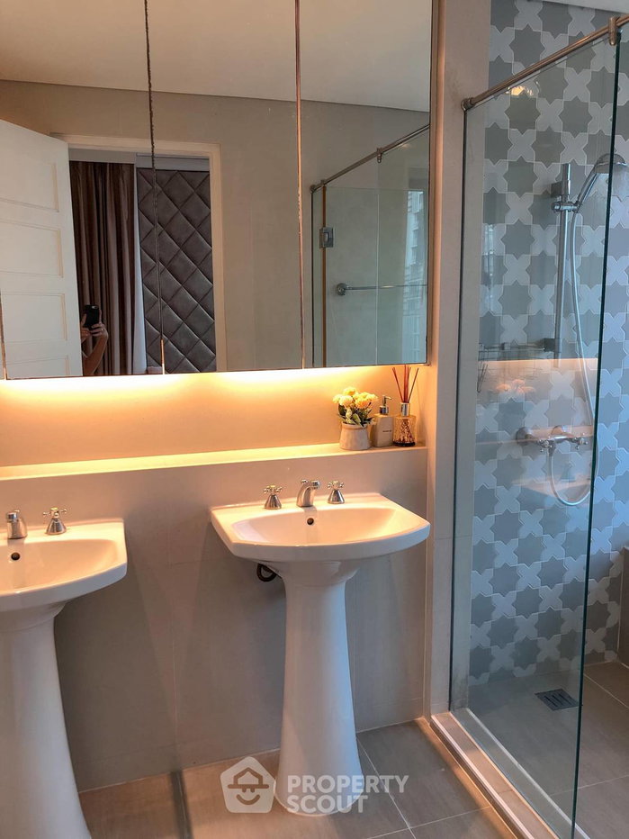 รูป คอนโด 2 ห้องนอน พร้อมเลี้ยงสัตว์ Aguston Sukhumvit 22 ชั้น 15 ใกล้ MRT Queen Sirikit 400 ม. (ID 399945) - รูปที่ 12/18