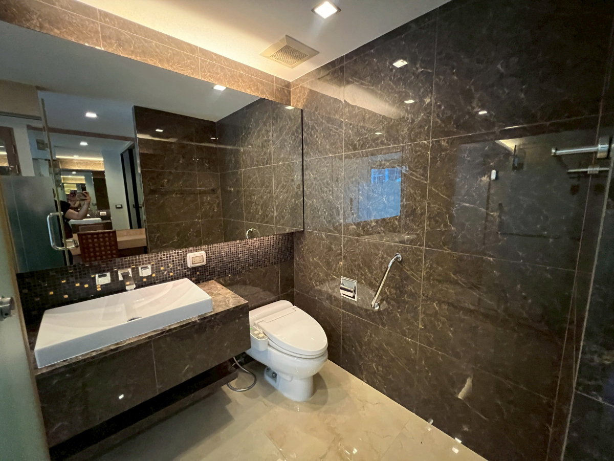 รูป For rent Condo The Address Sukumvit 61 Fully Furnished (S03-2318) - รูปที่ 4/17