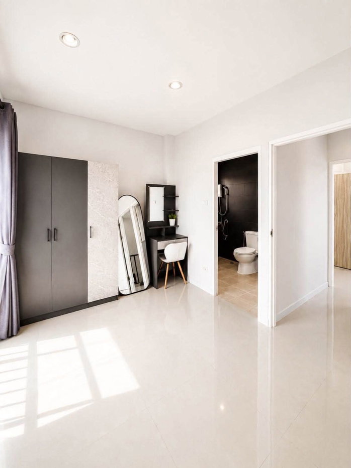 picture Two-Storey Detached House in Peaceful Village - 4/15