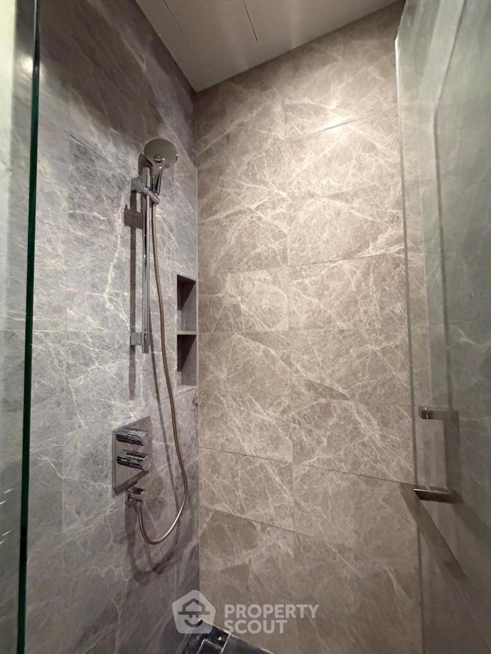 picture 2-BR Condo At 28 Chidlom, 18th Floor, 300m to BTS Chit Lom (ID 3102370) - 16/16