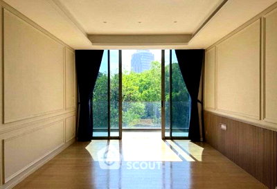 Condos for sale : 2-BR Condo At Baan Sindhorn, 400m to BTS Ratchadamri 📍 (ID 3079866)