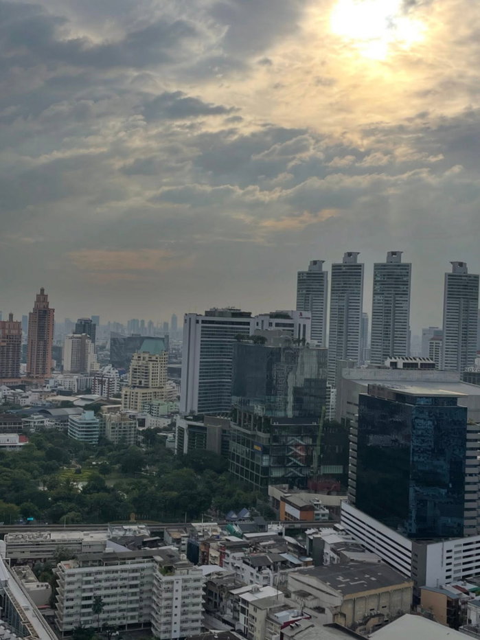 รูป ✨🏙️ ให้เช่า Noble State Sukhumvit 39 | ชั้นสูง วิวสวนเบญจกิติ ใจกลาง The EM District - รูปที่ 10/10