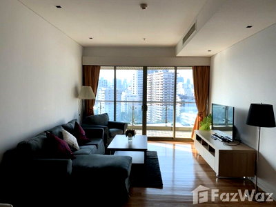 Condos for sale : 2 Bedroom Condo for sale at The Lakes  659058